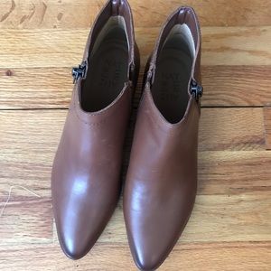 Naturalizer Brown Ankle Boots